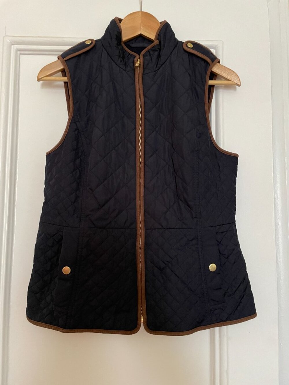 NWOT Talbots Navy Quilted Equestrian Vest Brown Faux Leather Trim — XS